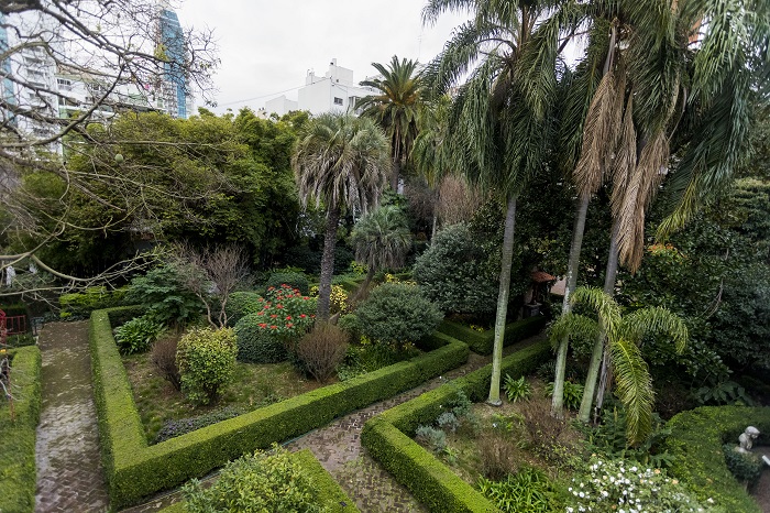 JARDINES LARRETA